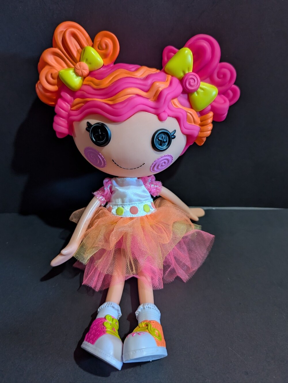 Lalaloopsy Super Silly Party Mittens Fluff N Stuff Large Doll 12" Dress Shoes